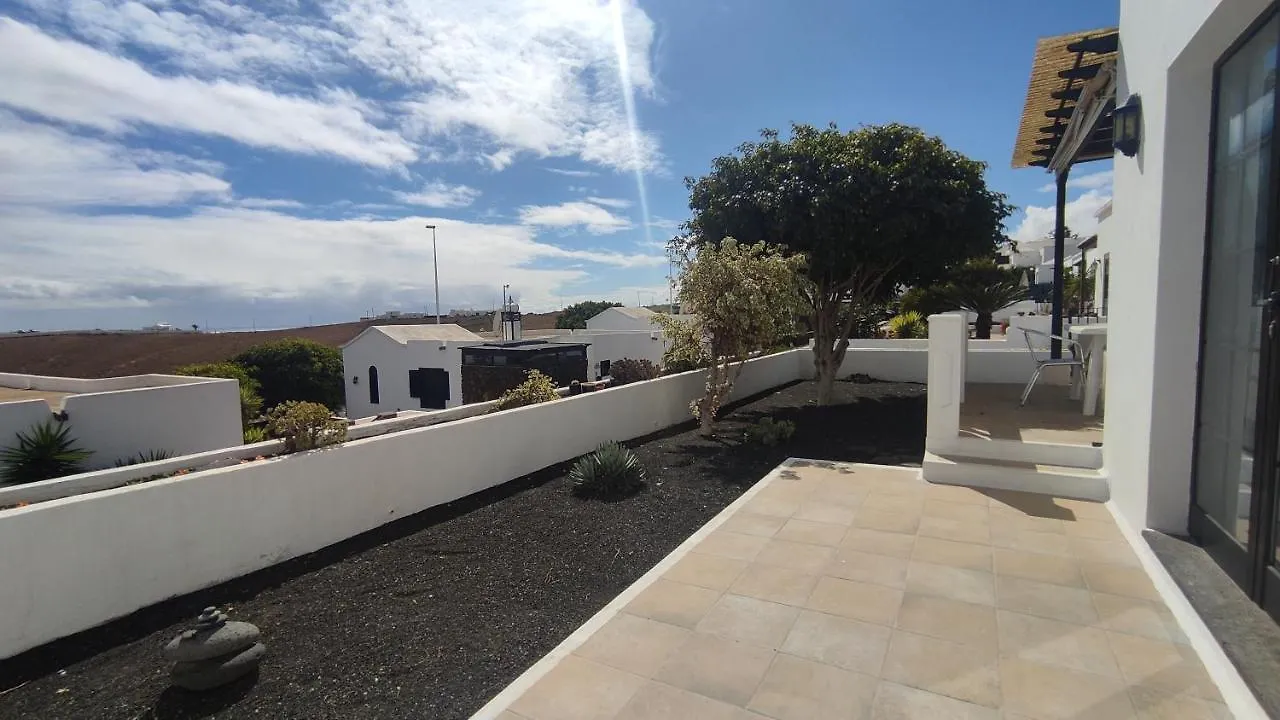 Casa Margarita Villa Tias